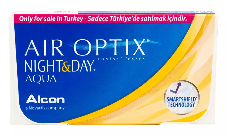 Air Optix Night and Day AQUA lens